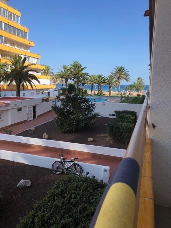 Holiday Con Vistas A Playa Y Con Piscina โรเซส ภายนอก รูปภาพ